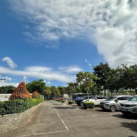 Muong Thanh Luxury Buon Ma Thuot Hotel Exteriör bild