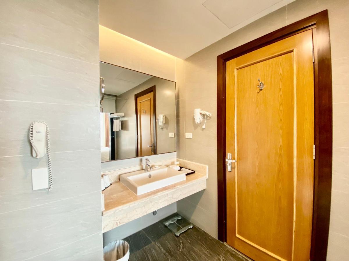 Muong Thanh Luxury Buon Ma Thuot Hotel Exteriör bild
