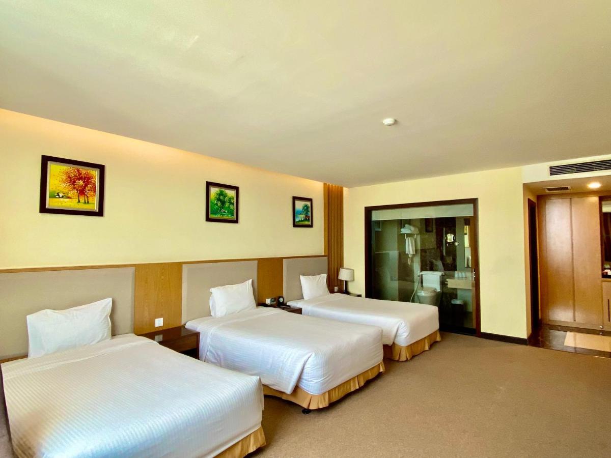 Muong Thanh Luxury Buon Ma Thuot Hotel Exteriör bild