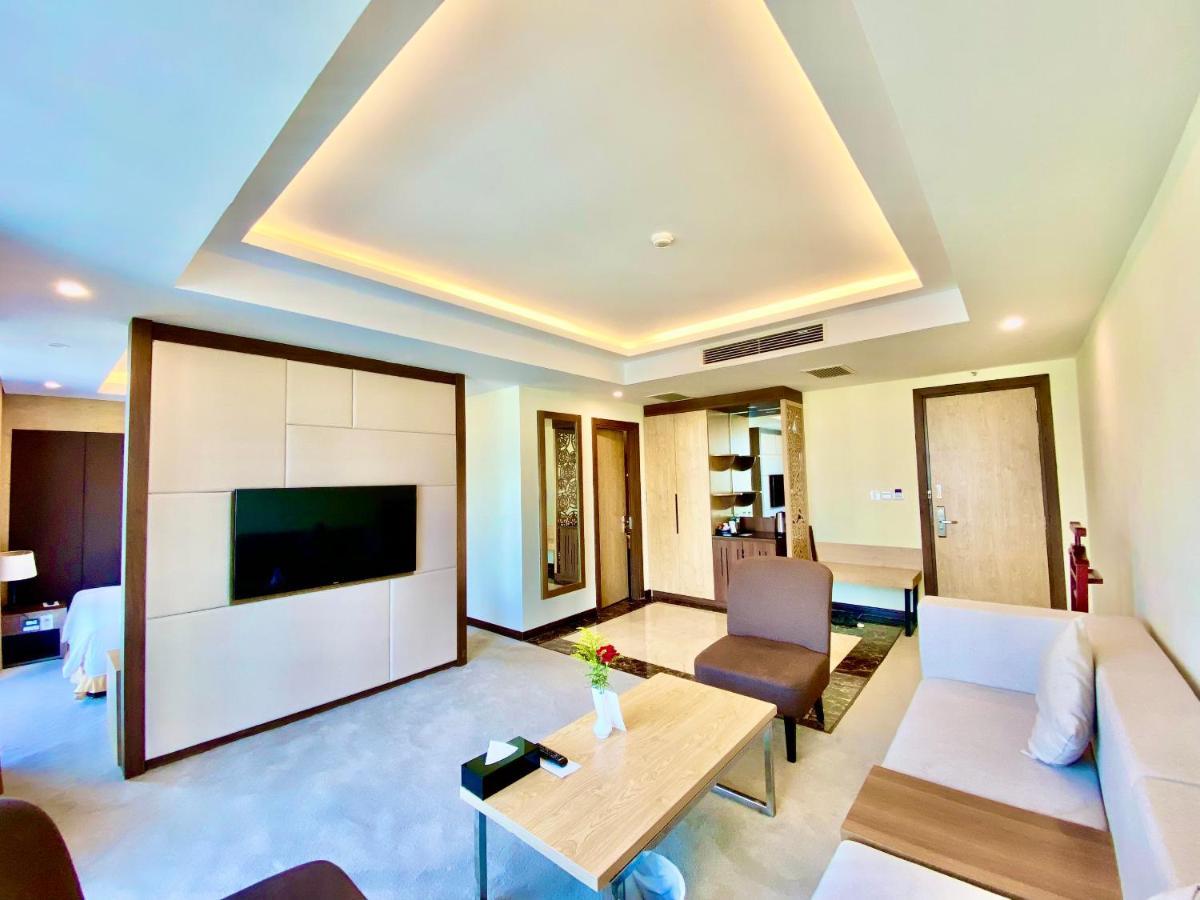 Muong Thanh Luxury Buon Ma Thuot Hotel Exteriör bild