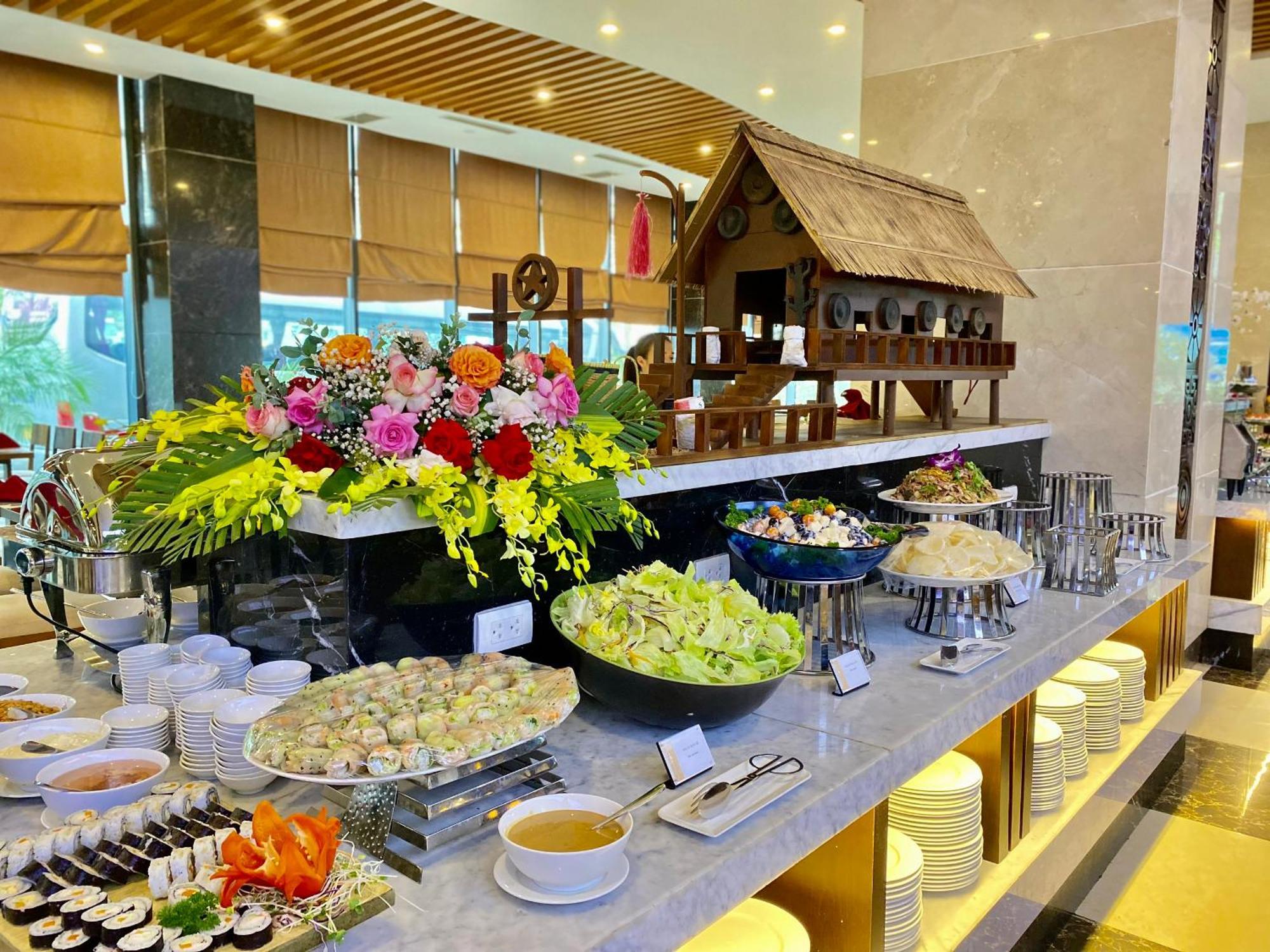 Muong Thanh Luxury Buon Ma Thuot Hotel Exteriör bild
