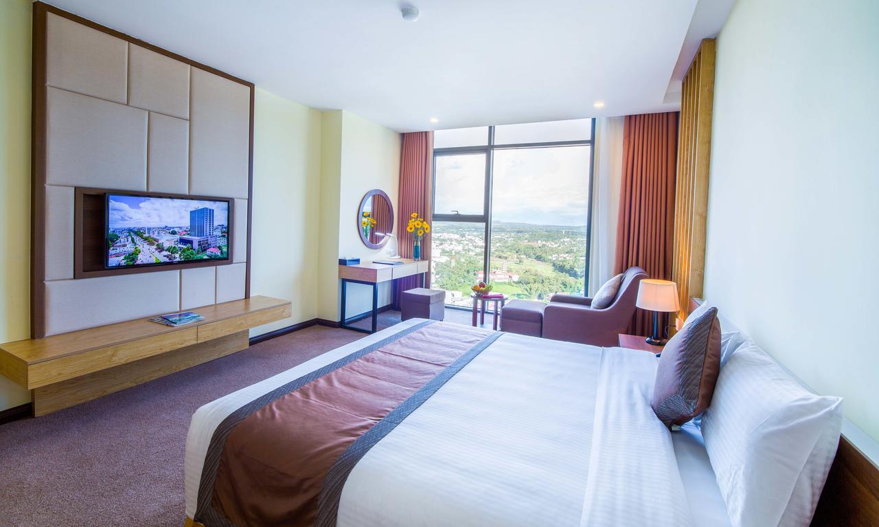 Muong Thanh Luxury Buon Ma Thuot Hotel Exteriör bild